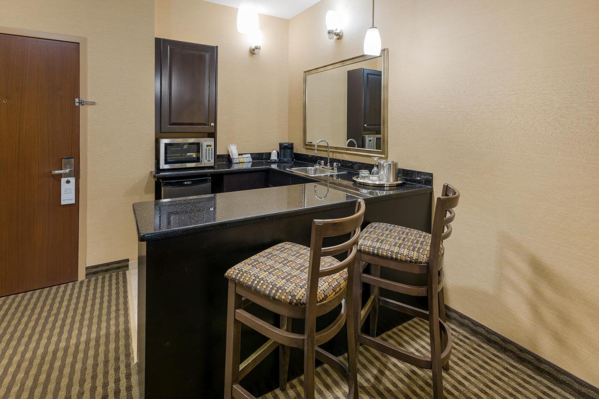 Best Western Sunrise Inn & Suites Stony Plain Eksteriør bilde